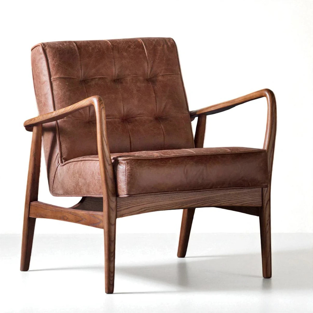 Monica Arm Chair | Oak Wood | Leatherette
