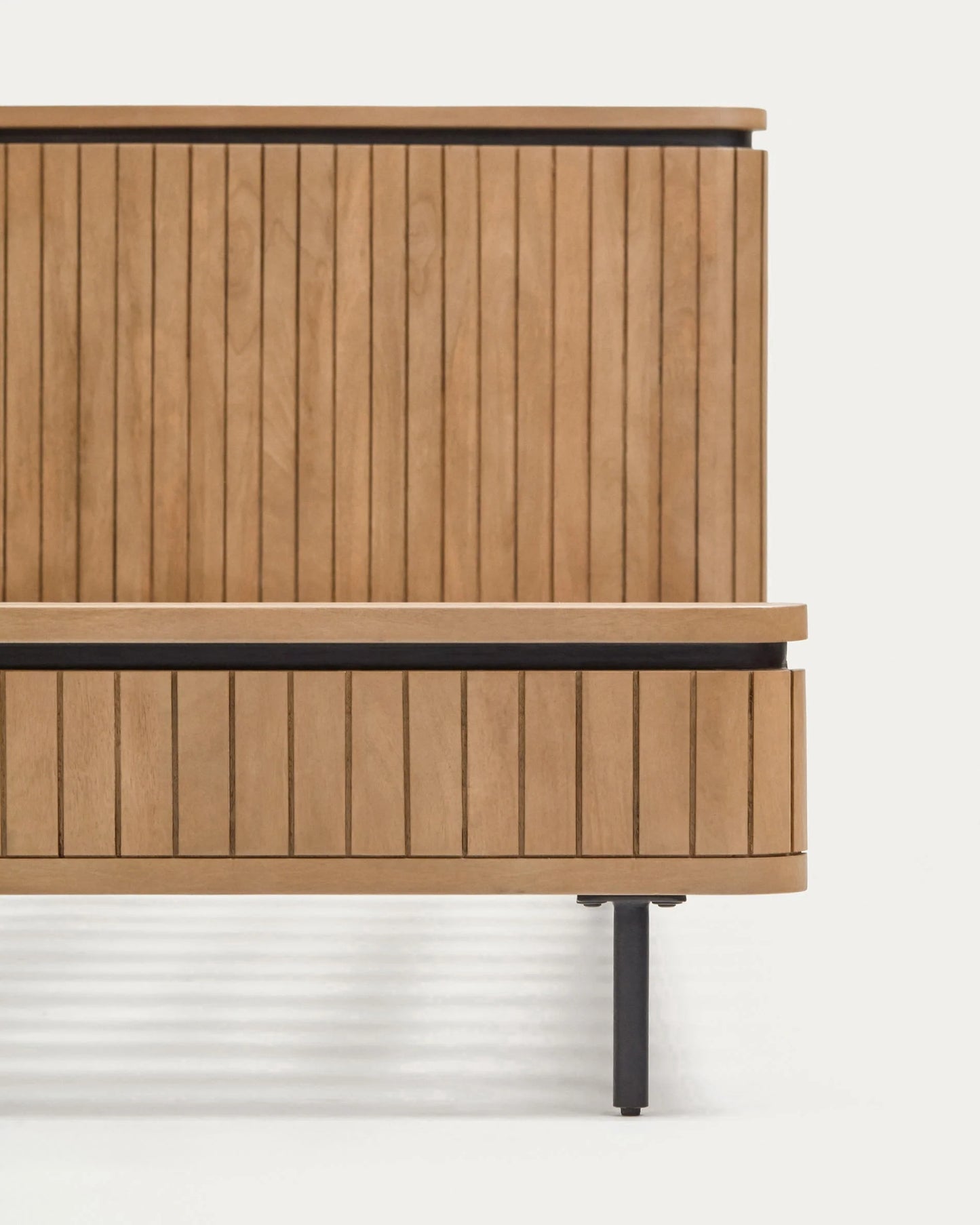 Mist Bed | Solid Wood