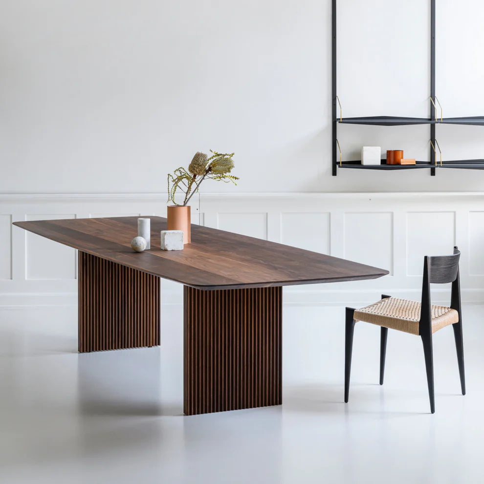 The Ashlin Dining Table | Oak Wood