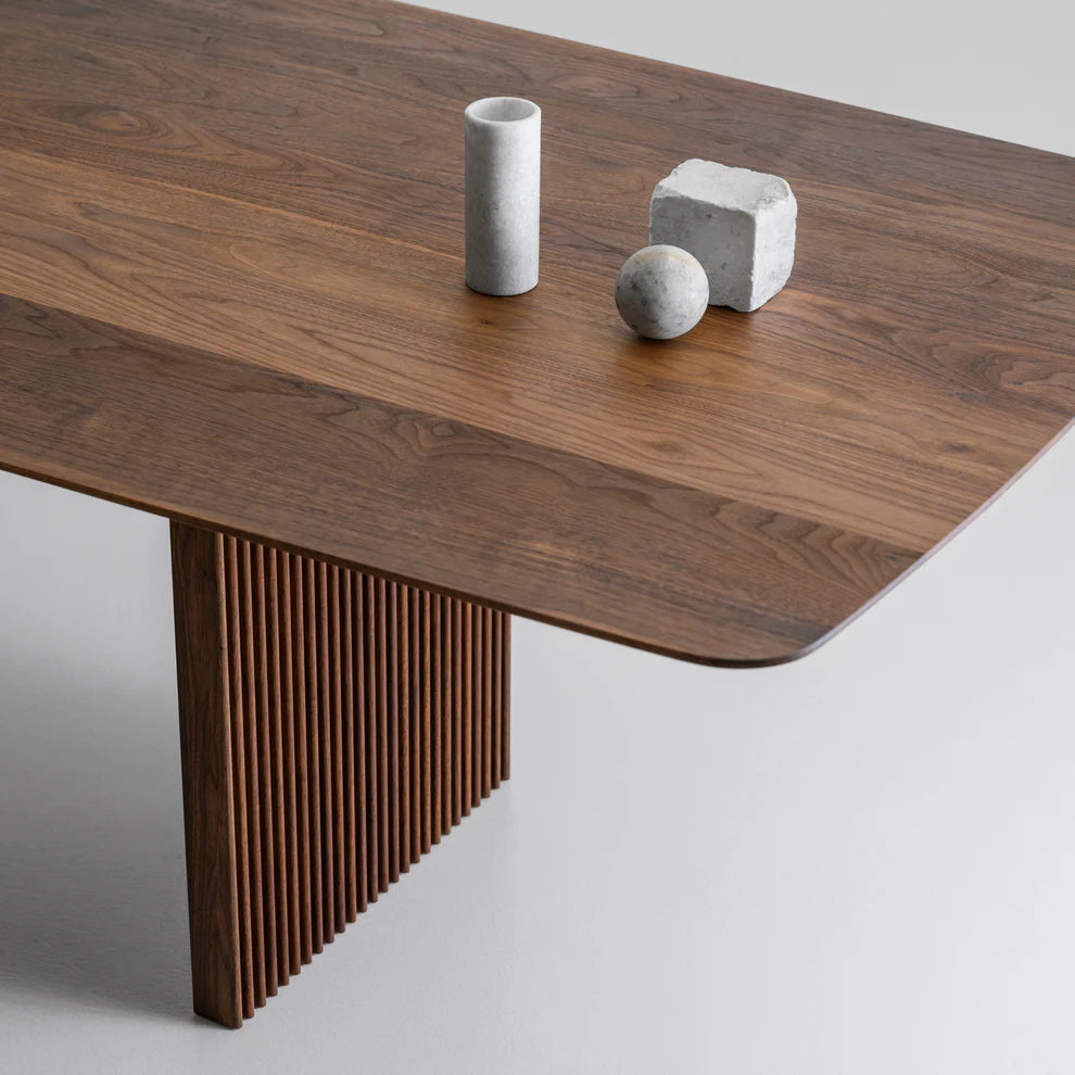 The Ashlin Dining Table | Oak Wood