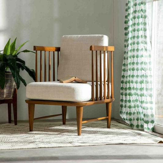 Sylvan Outdoor Balcony Chair | Acacia Wood | Natural Finish