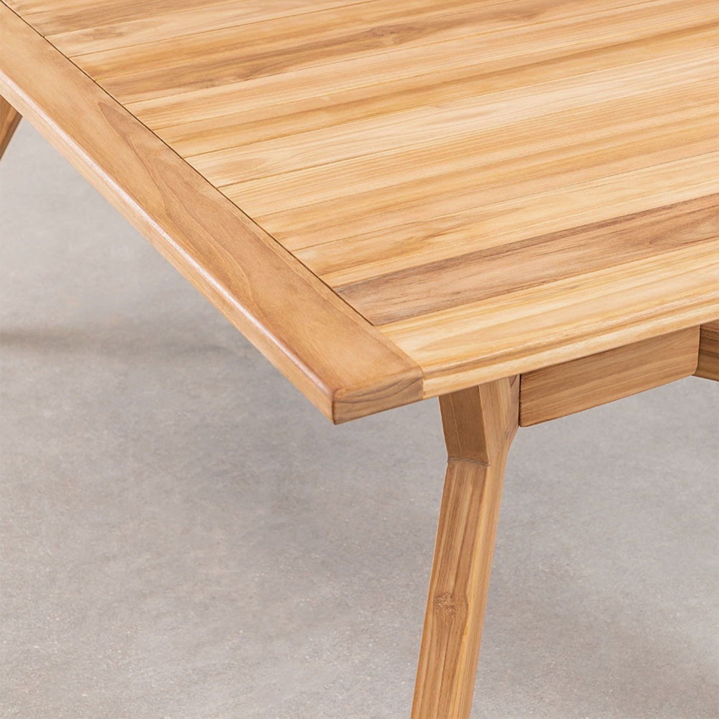 Kyle Dining Table Wooden | Natural Finish