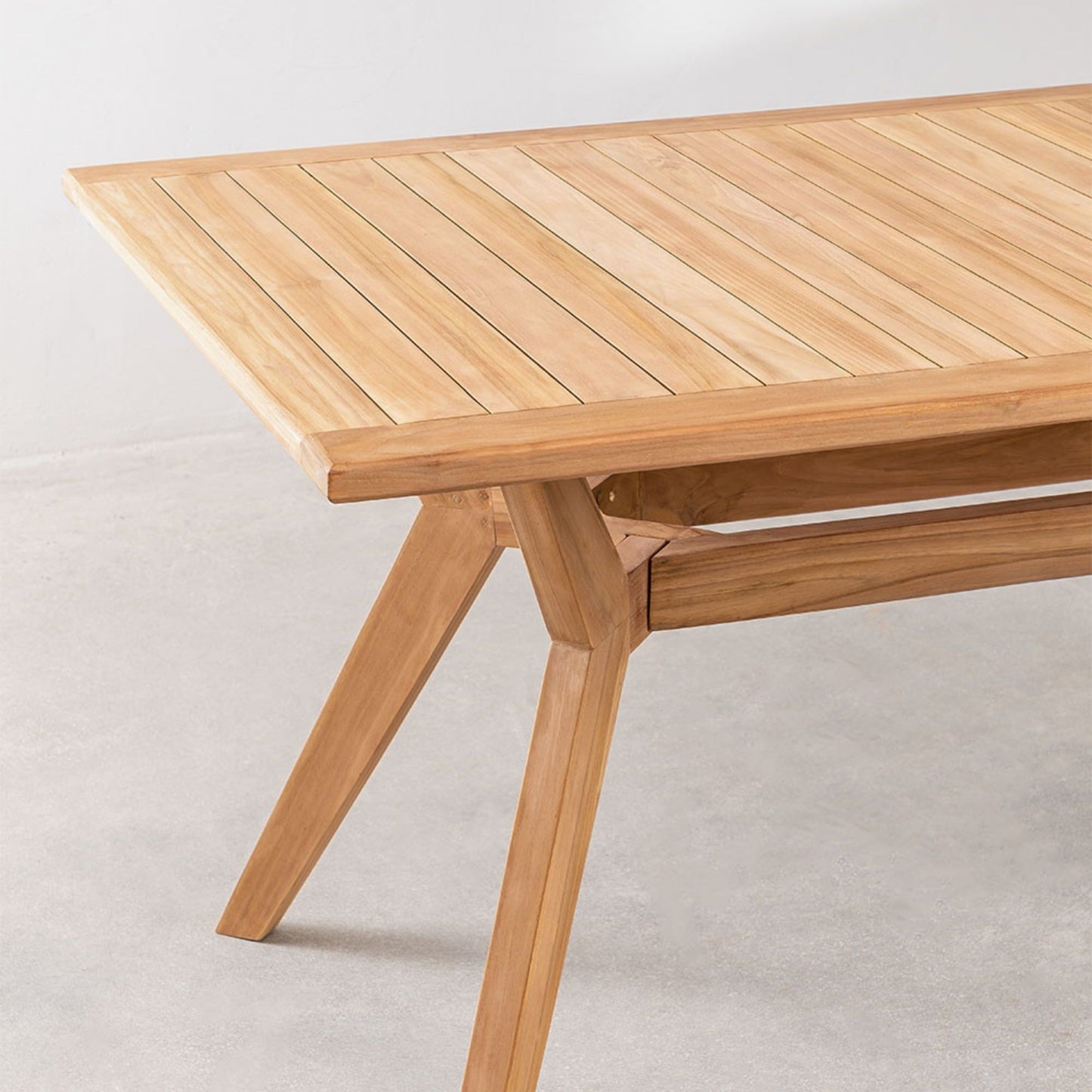 Kyle Dining Table Wooden | Natural Finish