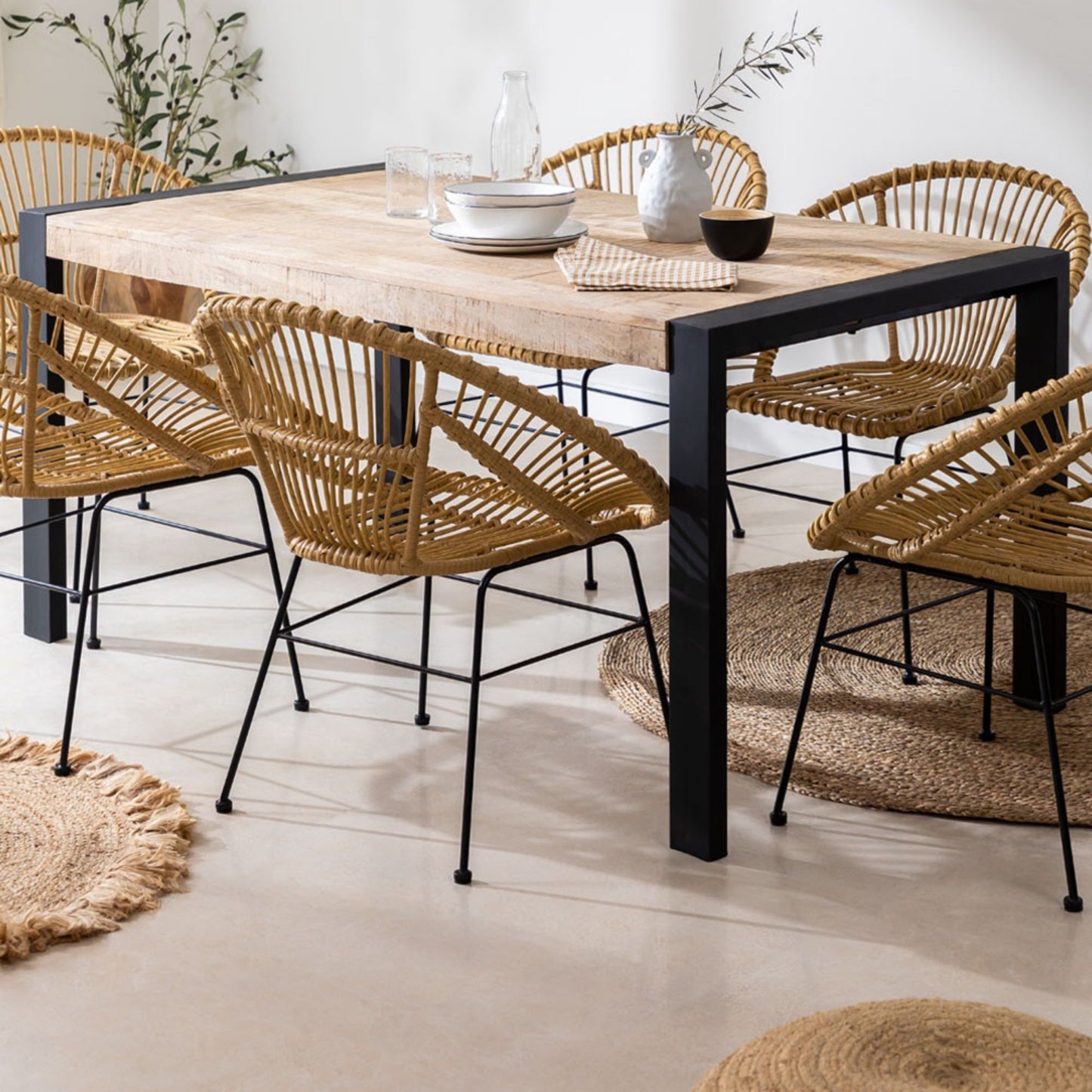 The Darian Dining Table | Rustic Finish | Solid Wood